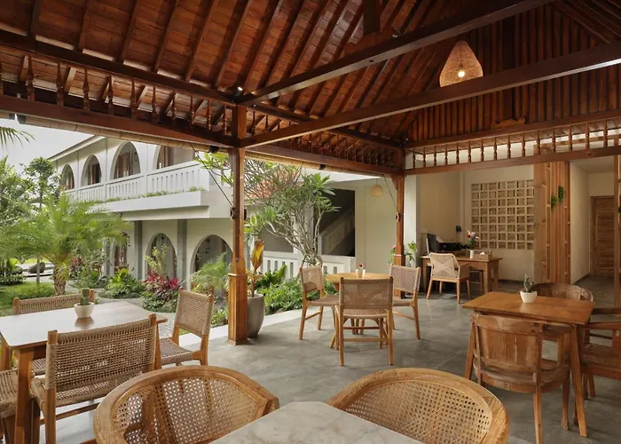 Aparthotel Mahalona Bali