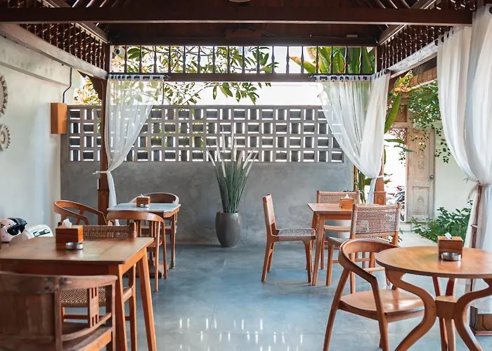 Mahalona Bali Aparthotel
