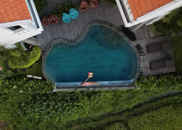 Mahalona Bali Aparthotel 4*