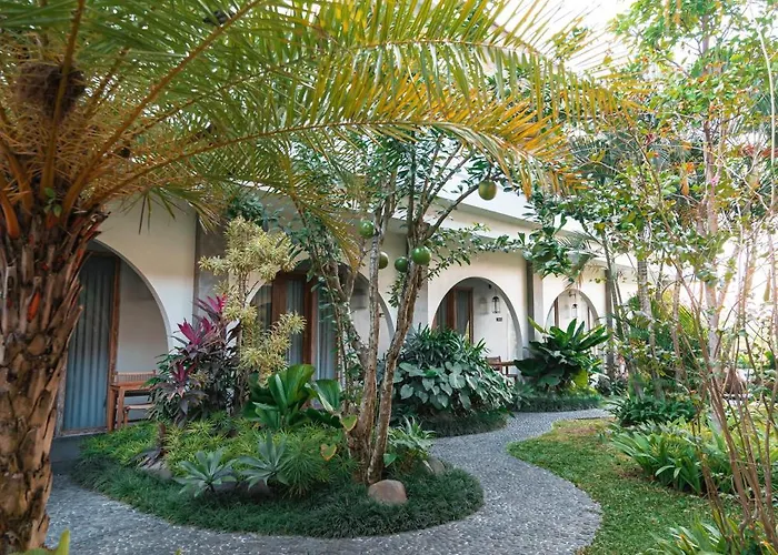 Mahalona Bali 4* Canggu (Bali)