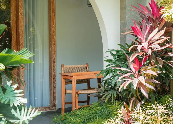 Mahalona Bali