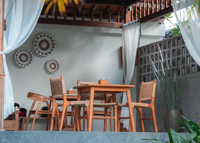 Aparthotel Mahalona Bali